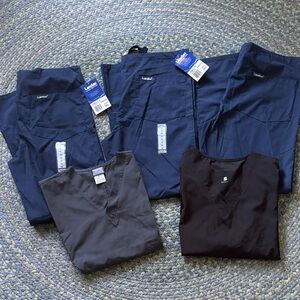Landau Cherokee Navy and Black Scrub top pants Lot S NWT